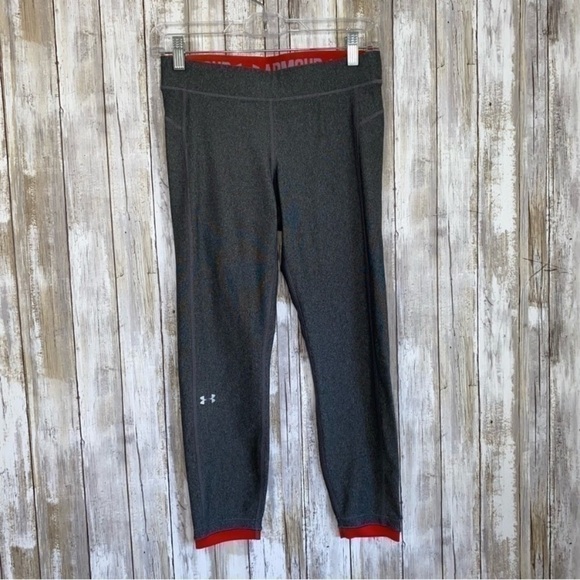 Under Armour Pants - Under Armor Grey Crop Leg Pants